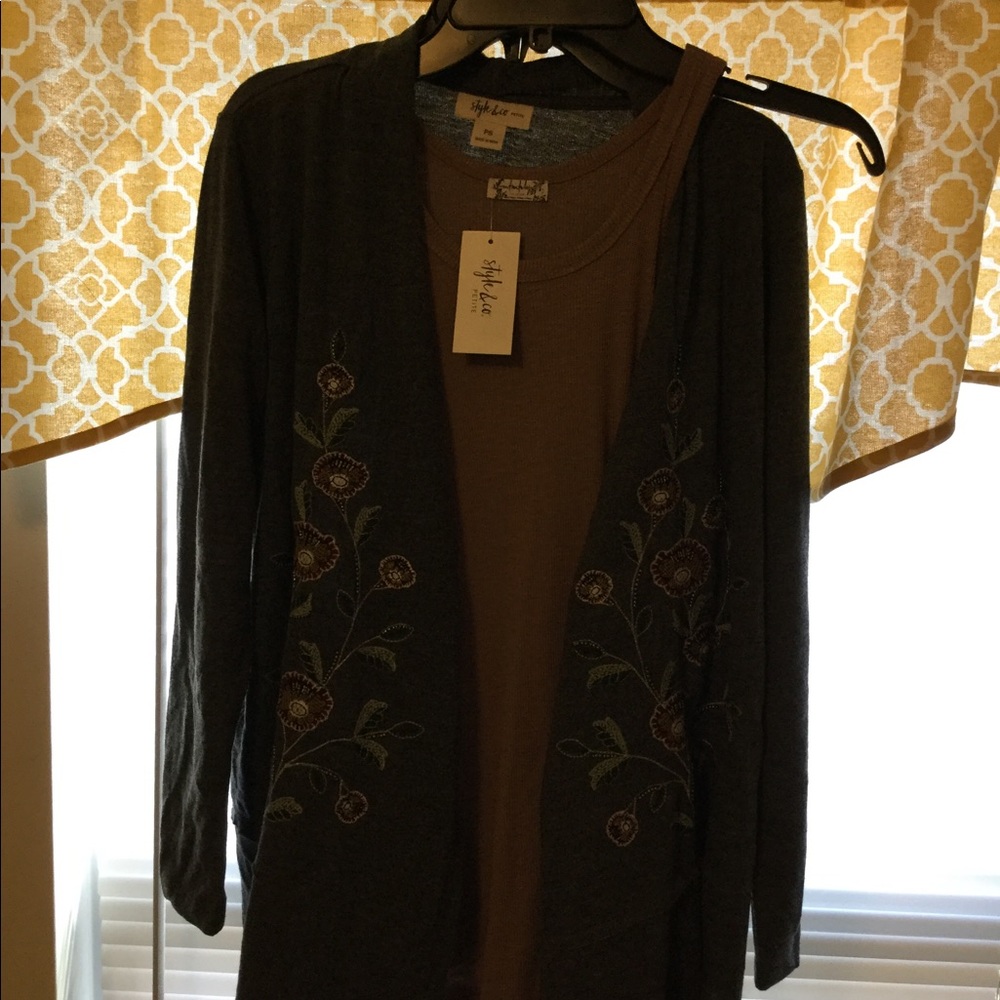 Floral Cardigan with Tank 🌱